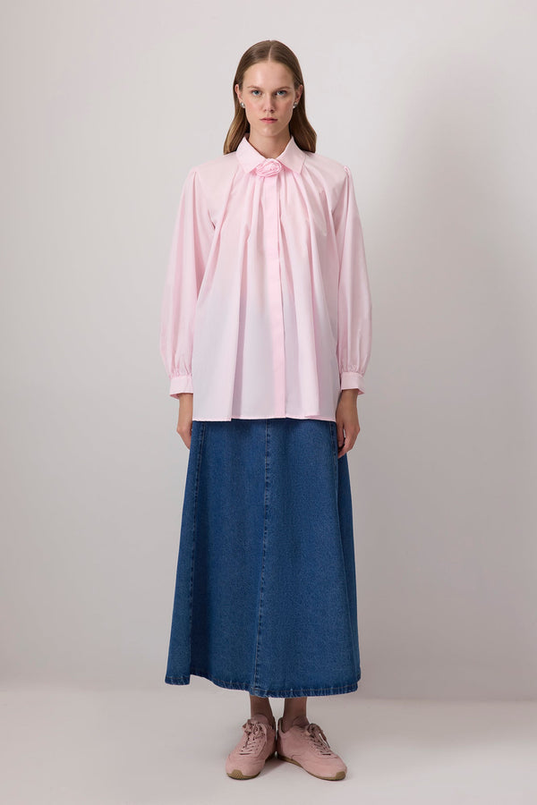 %100 PAMUKLU GÜL DETAYLI GÖMLEK